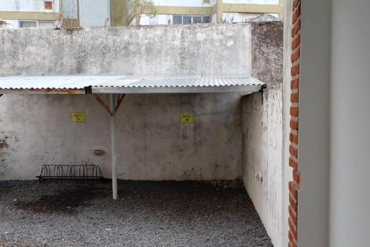 Departamento Centrico Con Cochera - 2 Ambientes -